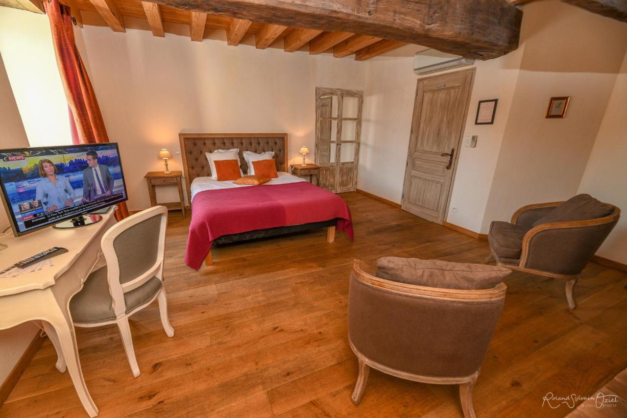 Le Manoir Du Pas Jahan Coueron Екстер'єр фото